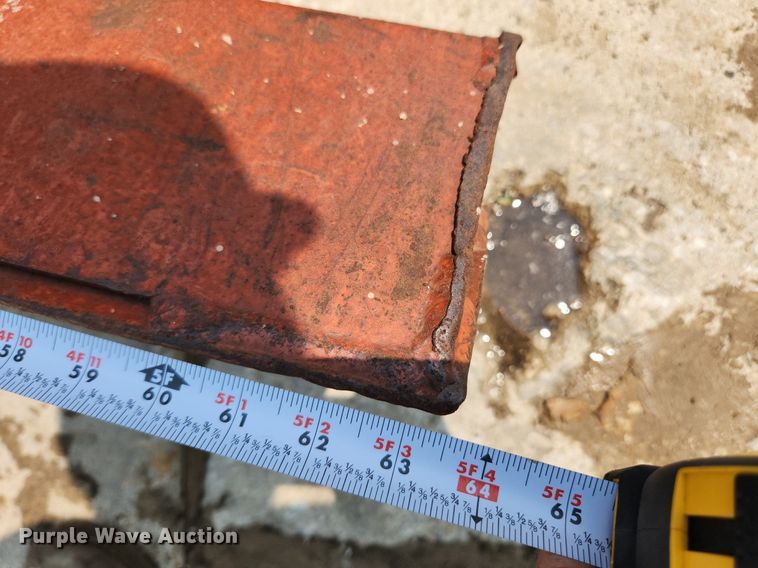 image for item LX9600 1999 Ditch Witch 3700  trencher