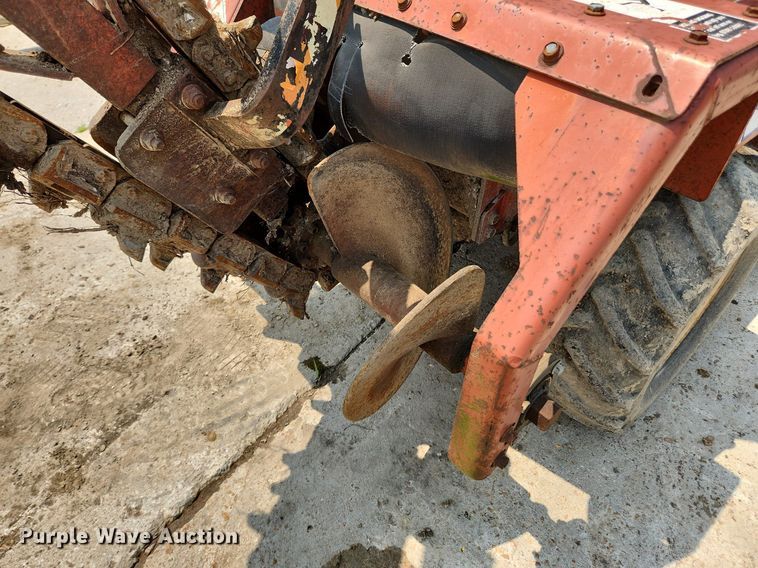 image for item LX9600 1999 Ditch Witch 3700  trencher