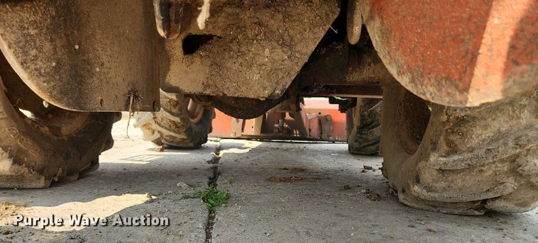 image for item LX9600 1999 Ditch Witch 3700  trencher