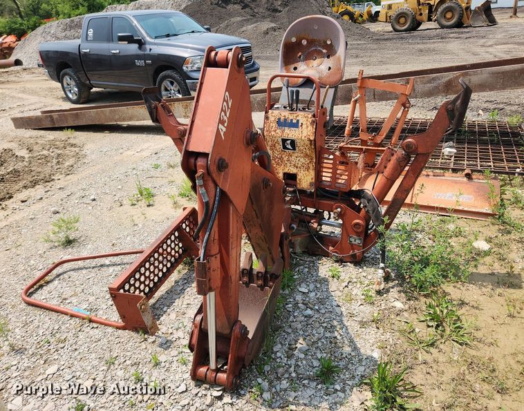 image for item LX9600 1999 Ditch Witch 3700  trencher