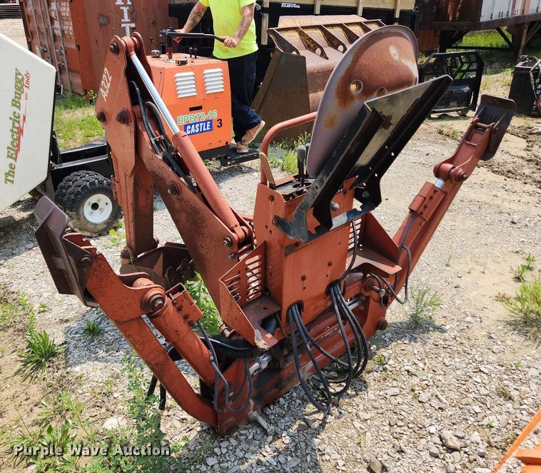 image for item LX9600 1999 Ditch Witch 3700  trencher