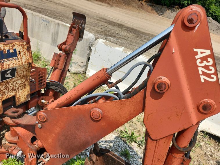image for item LX9600 1999 Ditch Witch 3700  trencher