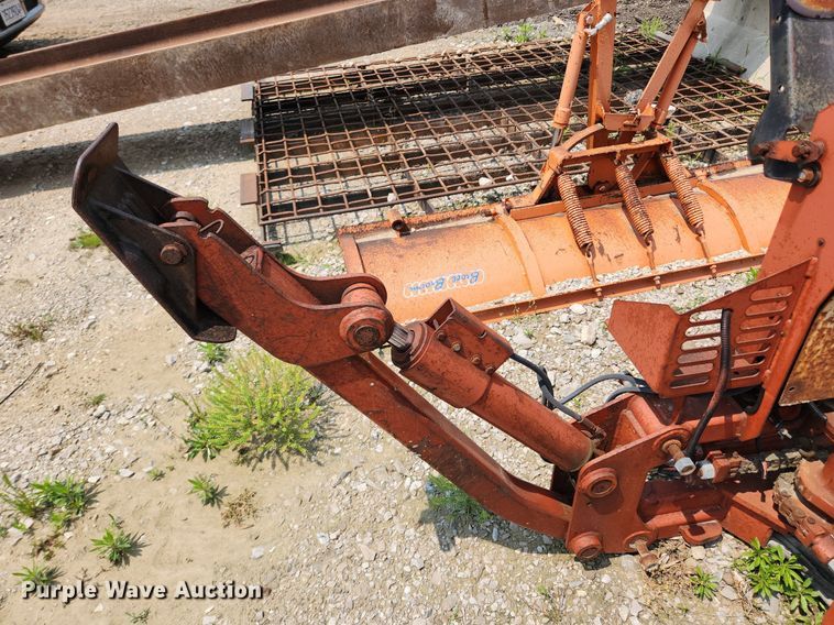 image for item LX9600 1999 Ditch Witch 3700  trencher