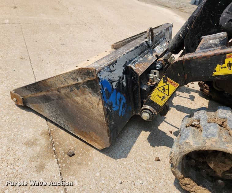 image for item LX9603 2019 Ditch Witch SK800  compact utility loader