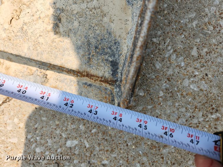 image for item LX9603 2019 Ditch Witch SK800  compact utility loader