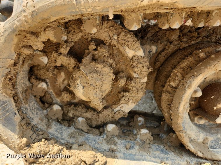 image for item LX9603 2019 Ditch Witch SK800  compact utility loader