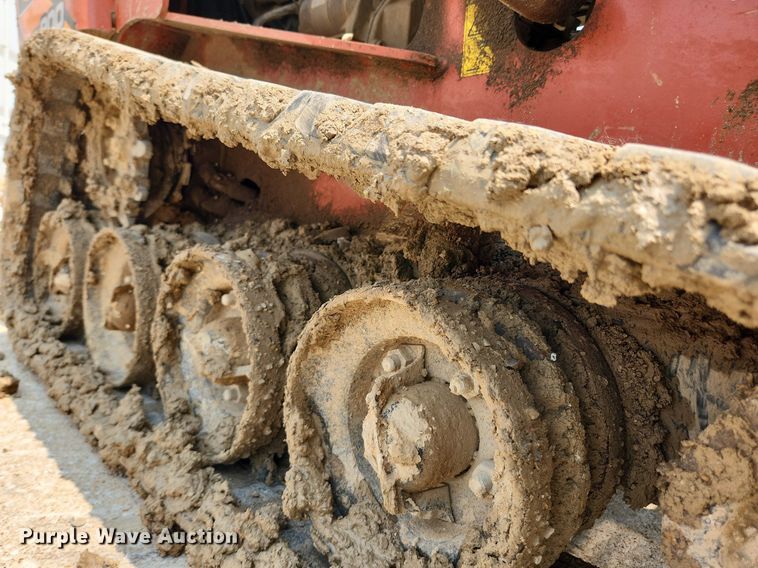 image for item LX9603 2019 Ditch Witch SK800  compact utility loader