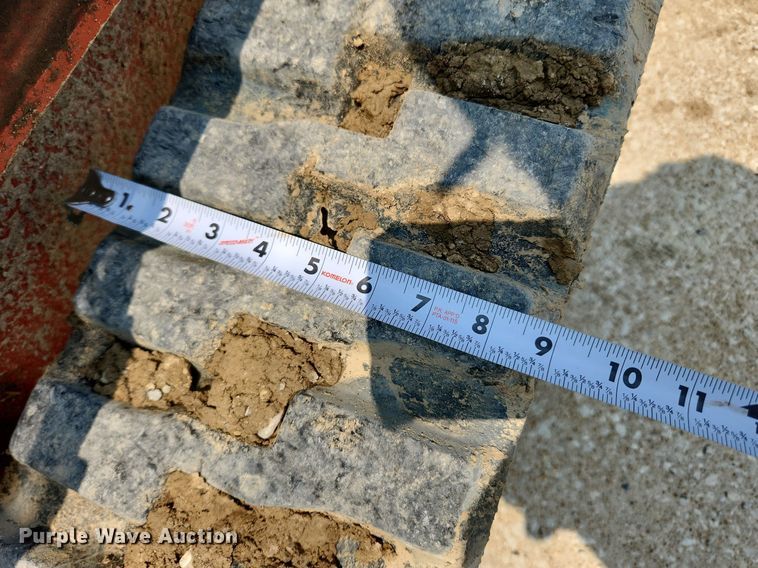 image for item LX9603 2019 Ditch Witch SK800  compact utility loader