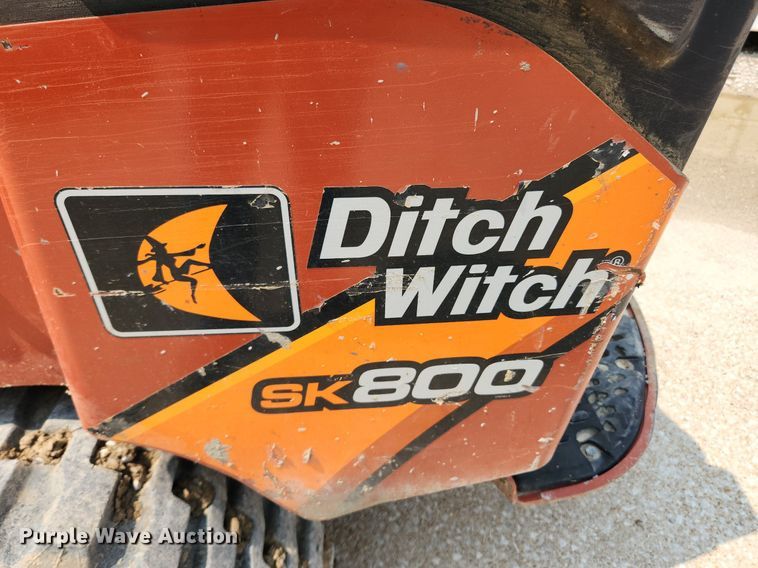 image for item LX9603 2019 Ditch Witch SK800  compact utility loader