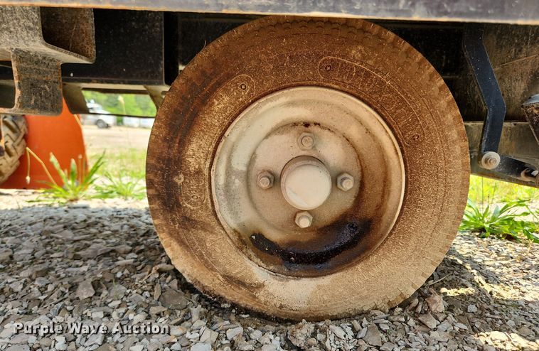 image for item LX9607 Indy EPB72-16  power buggy