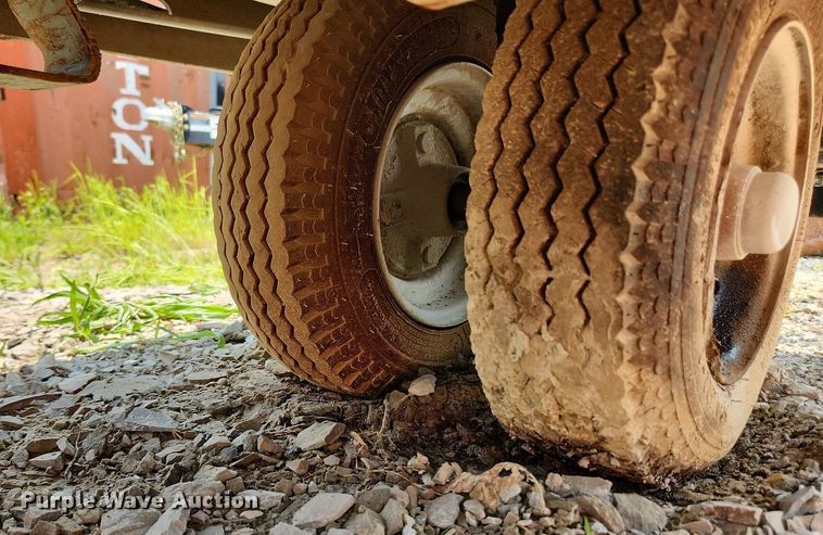 image for item LX9607 Indy EPB72-16  power buggy