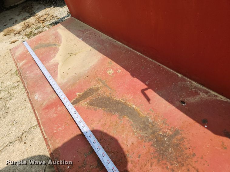 image for item LX9609 Auxiliary fuel tank