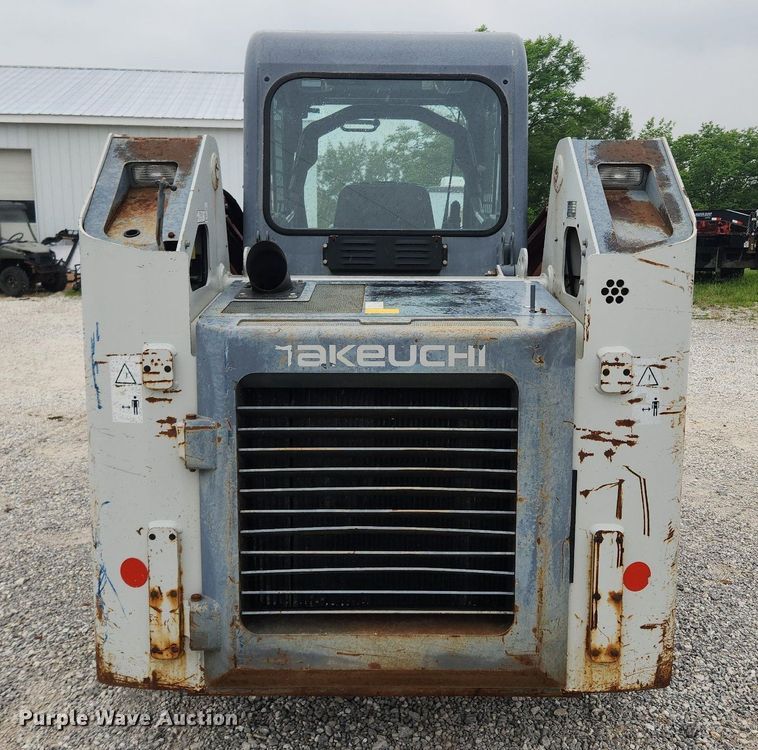 image for item LX9622 2013 Takeuchi TL12  tracked skid steer loader