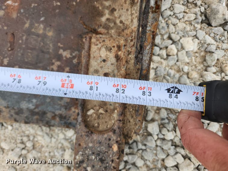 image for item LX9622 2013 Takeuchi TL12  tracked skid steer loader