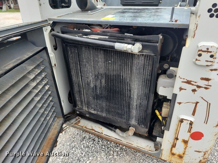 image for item LX9622 2013 Takeuchi TL12  tracked skid steer loader