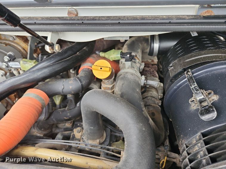 image for item LX9622 2013 Takeuchi TL12  tracked skid steer loader