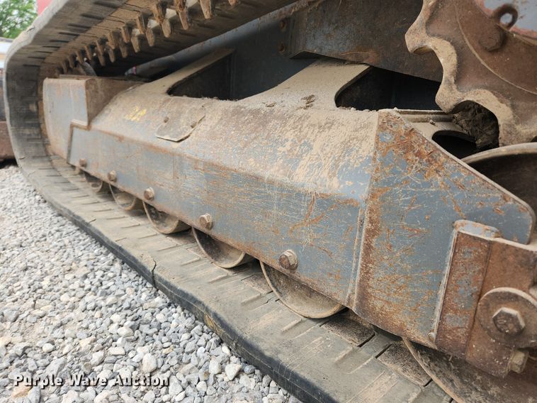 image for item LX9622 2013 Takeuchi TL12  tracked skid steer loader