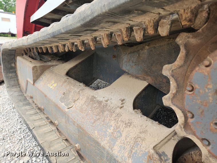 image for item LX9622 2013 Takeuchi TL12  tracked skid steer loader