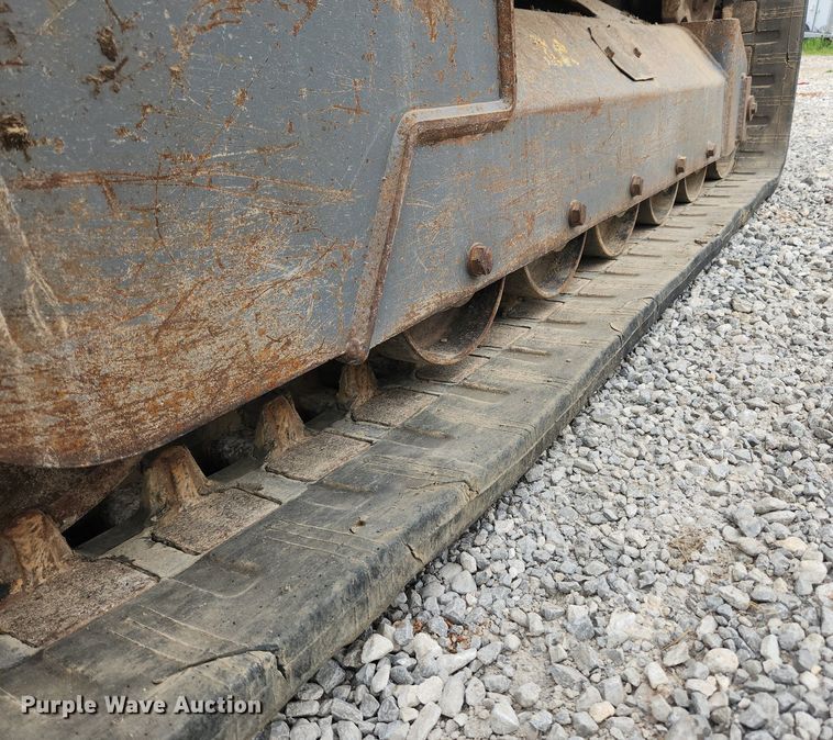 image for item LX9622 2013 Takeuchi TL12  tracked skid steer loader