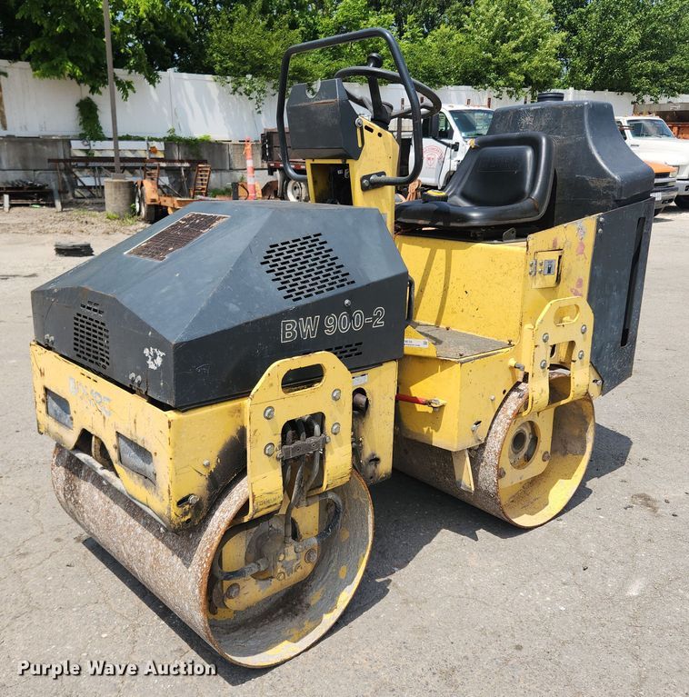 image for item LX9636 Bomag BW900-2  double drum vibratory roller