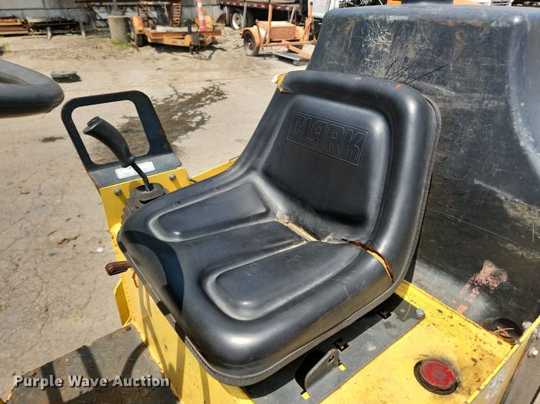 image for item LX9636 Bomag BW900-2  double drum vibratory roller