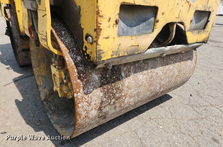 image for item LX9636 Bomag BW900-2  double drum vibratory roller