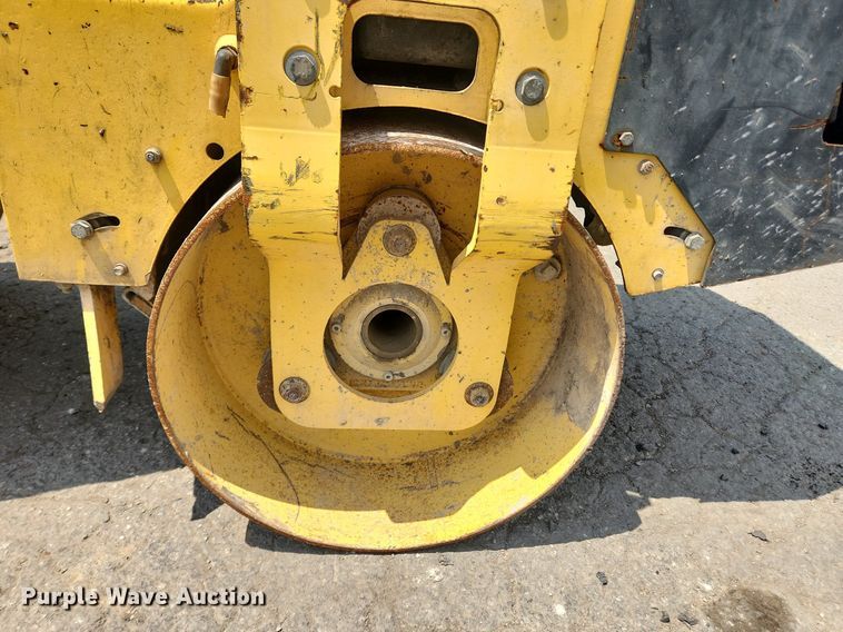 image for item LX9636 Bomag BW900-2  double drum vibratory roller