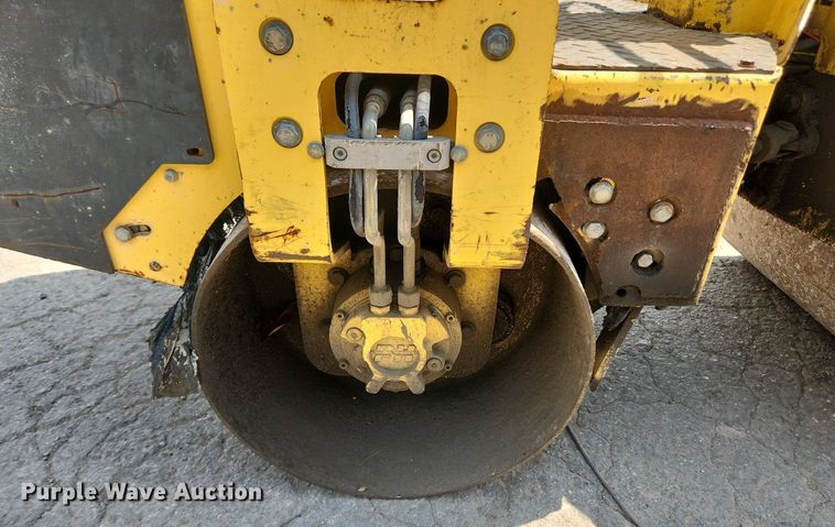 image for item LX9636 Bomag BW900-2  double drum vibratory roller