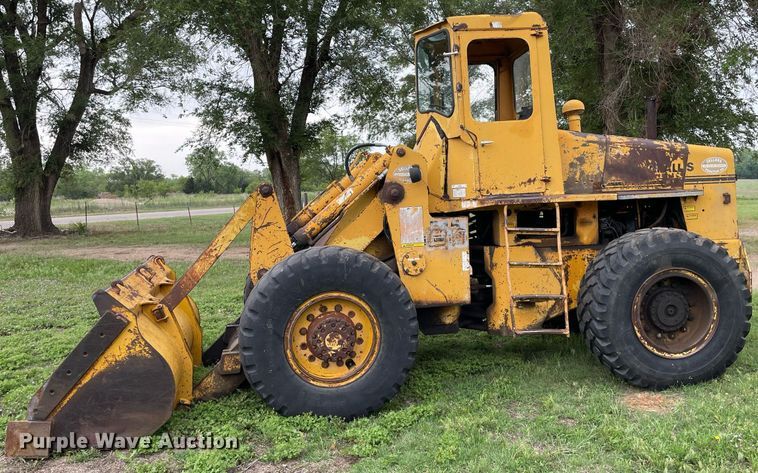 image for item LY9684 Allis Chalmers TL-545  wheel loader