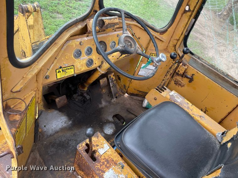 image for item LY9684 Allis Chalmers TL-545  wheel loader