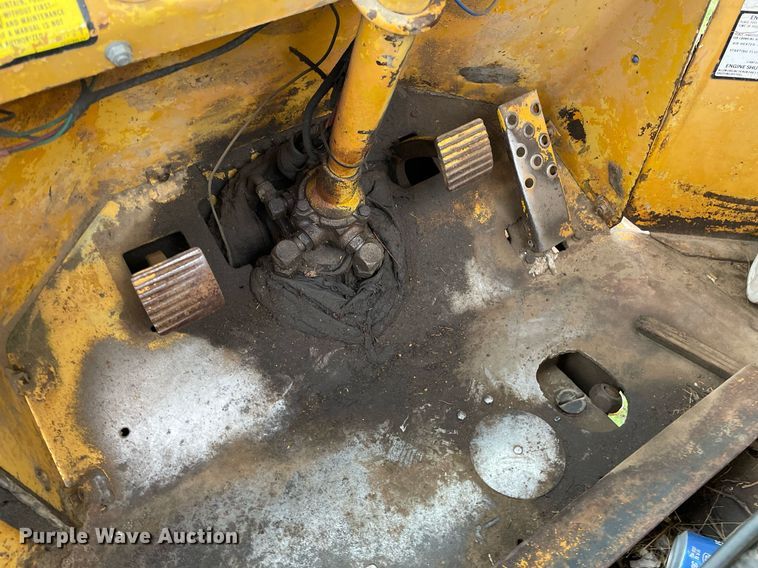 image for item LY9684 Allis Chalmers TL-545  wheel loader