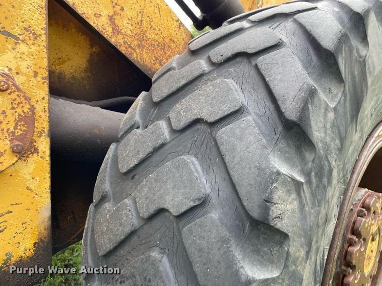 image for item LY9684 Allis Chalmers TL-545  wheel loader