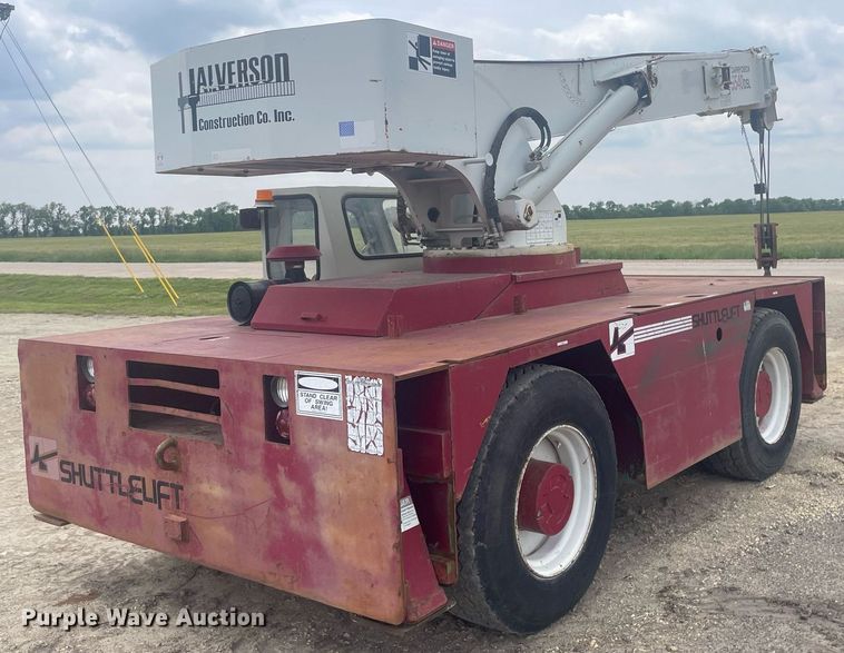 image for item LY9685 Shuttlelift 5540  crane