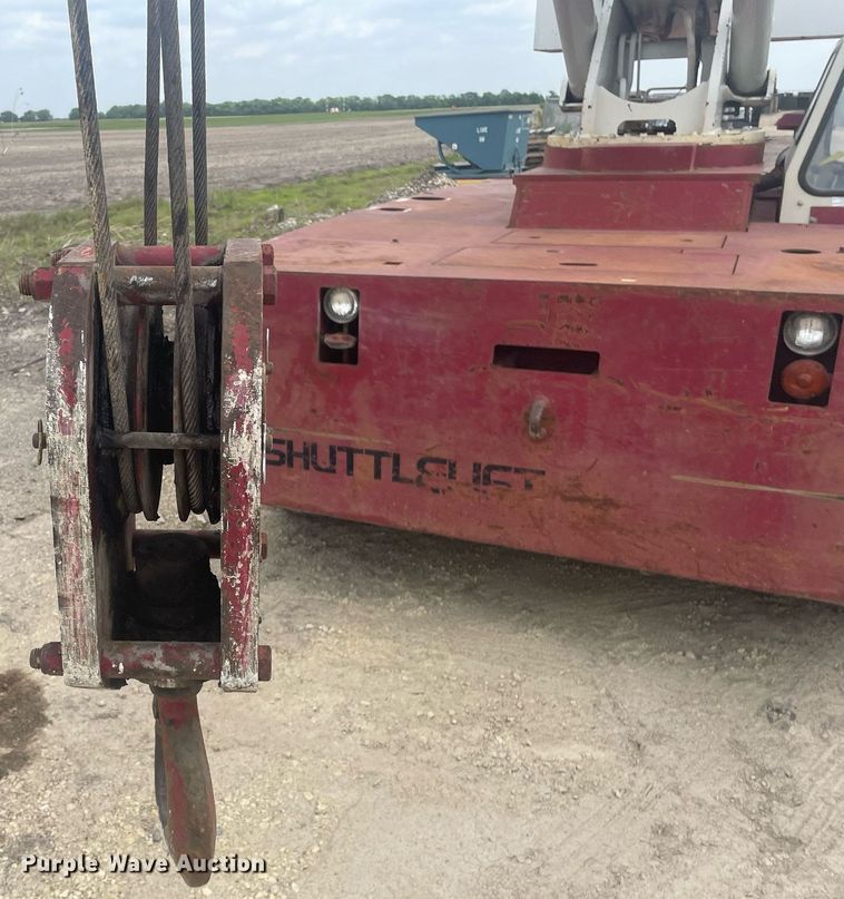 image for item LY9685 Shuttlelift 5540  crane