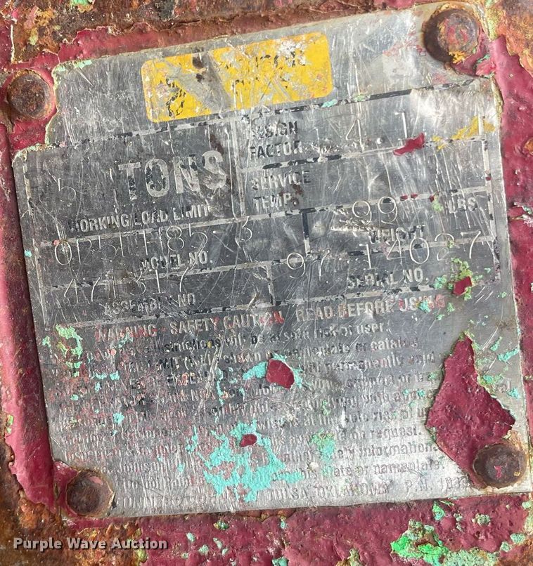 image for item LY9685 Shuttlelift 5540  crane