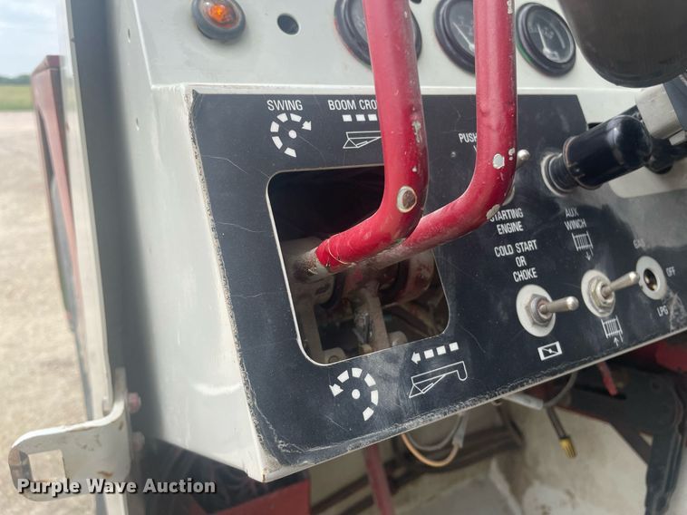 image for item LY9685 Shuttlelift 5540  crane