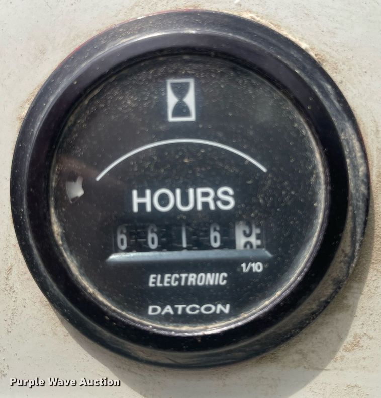 image for item LY9685 Shuttlelift 5540  crane