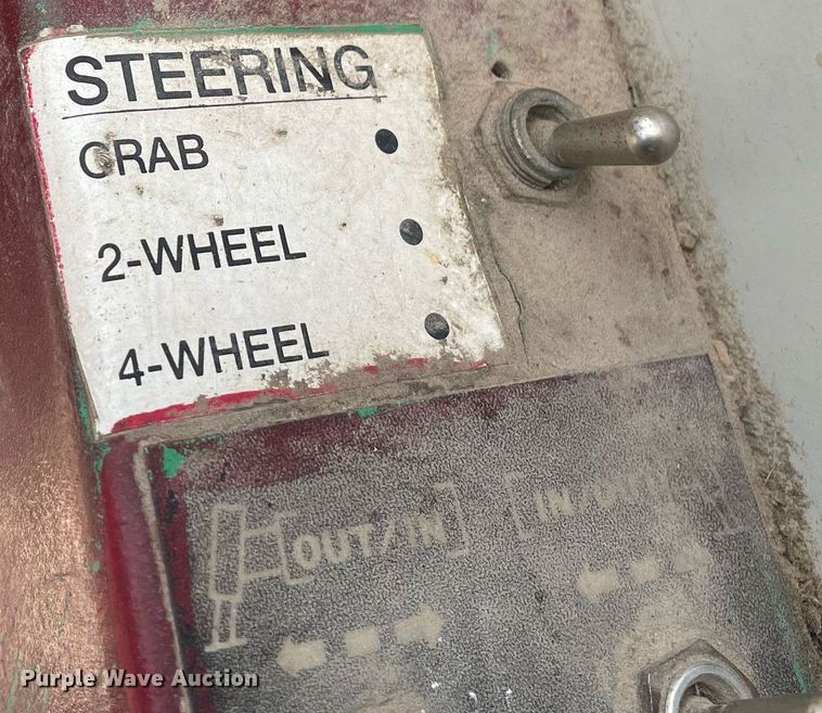 image for item LY9685 Shuttlelift 5540  crane