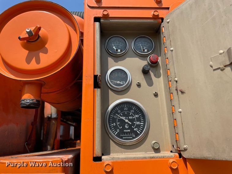 image for item LY9731 2001 International 2554  sewer jetter truck