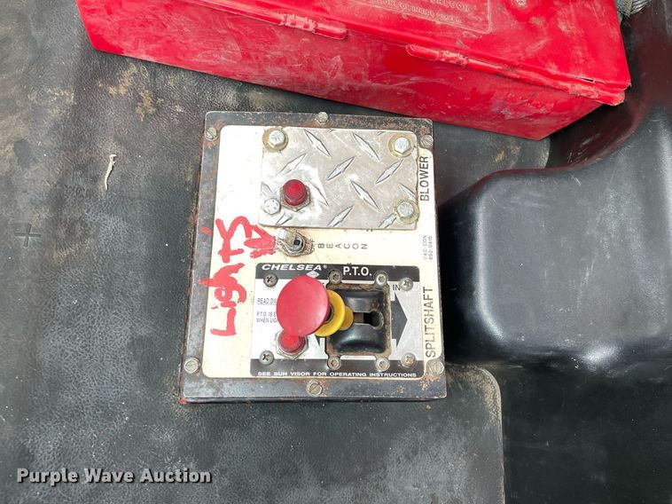 image for item LY9731 2001 International 2554  sewer jetter truck