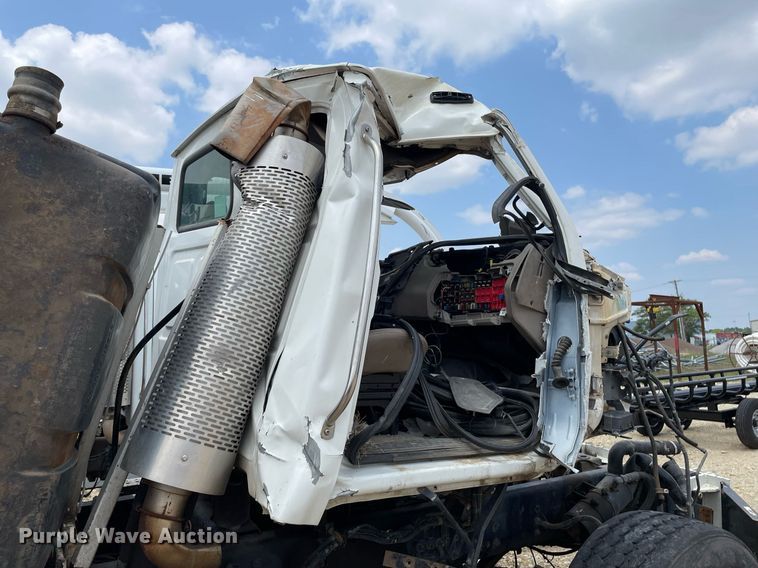 image for item LY9732 2007 Sterling LT9500  sewer jetter truck