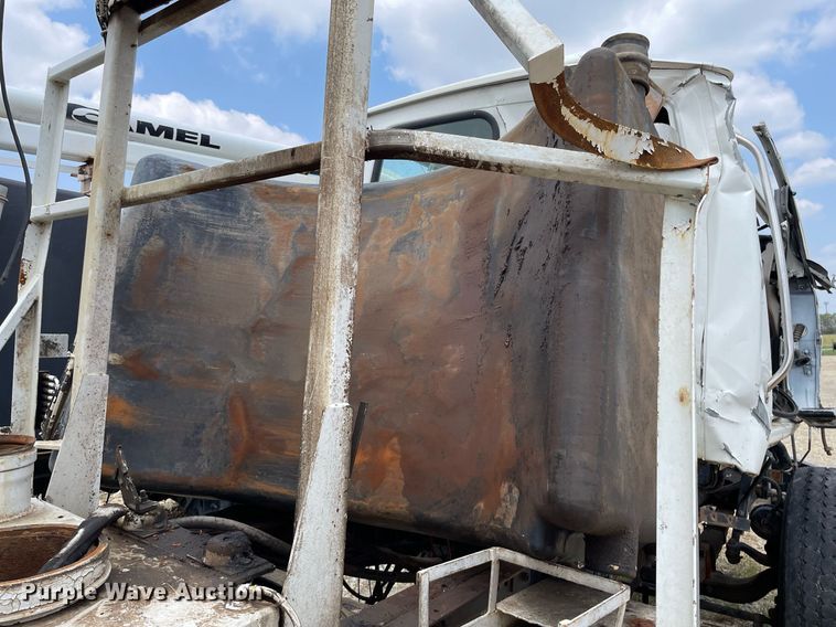 image for item LY9732 2007 Sterling LT9500  sewer jetter truck