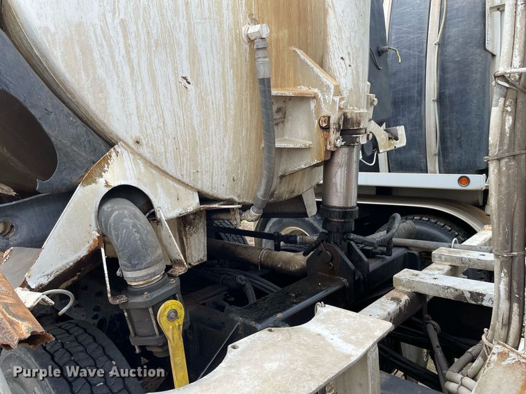 image for item LY9732 2007 Sterling LT9500  sewer jetter truck