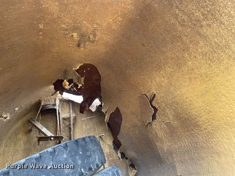 image for item LY9732 2007 Sterling LT9500  sewer jetter truck