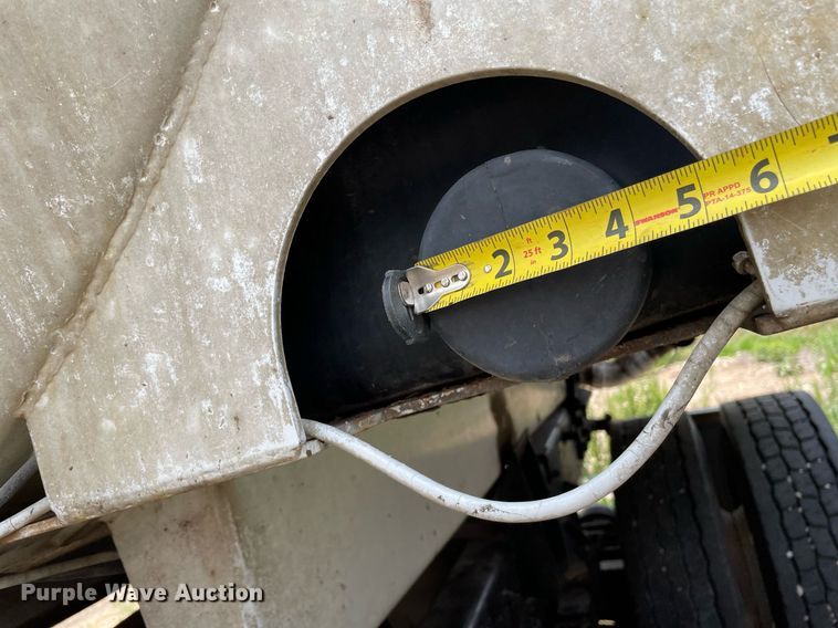 image for item LY9732 2007 Sterling LT9500  sewer jetter truck