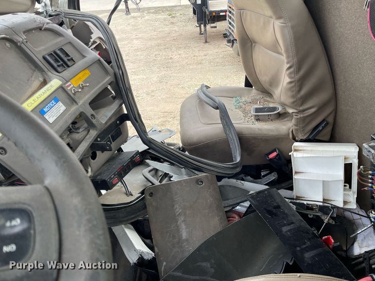 image for item LY9732 2007 Sterling LT9500  sewer jetter truck