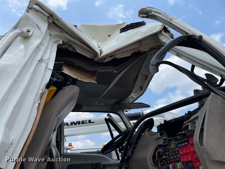 image for item LY9732 2007 Sterling LT9500  sewer jetter truck