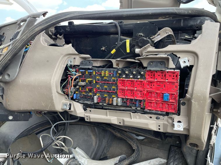 image for item LY9732 2007 Sterling LT9500  sewer jetter truck