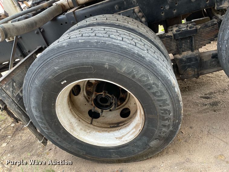 image for item LY9732 2007 Sterling LT9500  sewer jetter truck