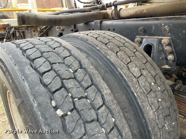 image for item LY9732 2007 Sterling LT9500  sewer jetter truck